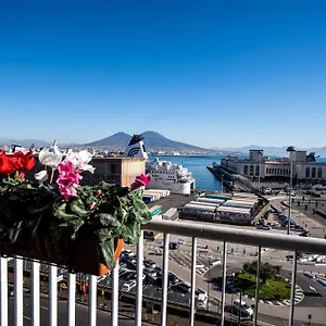 Skyhouse Beverello 3*, Naples Italy